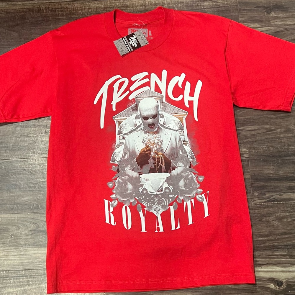 Large Men’s Million Dolla Motive Trench Royalty Red Graphic T-Shirt